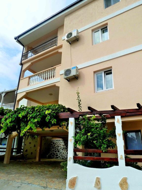 Apartments Papillon Podgorica Exterior foto